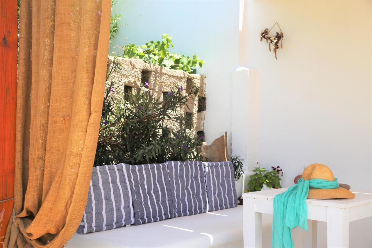 Pension Ioanna Adamantas  Exterior photo